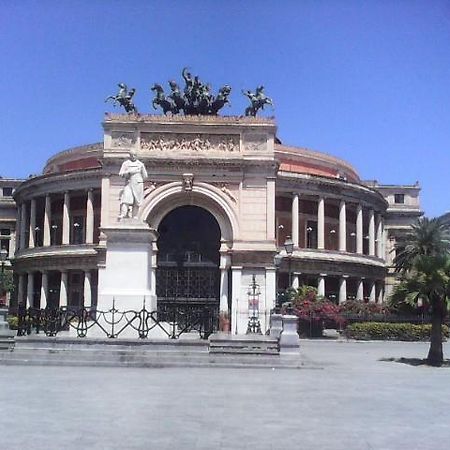 Palermo Centrale Esterno foto